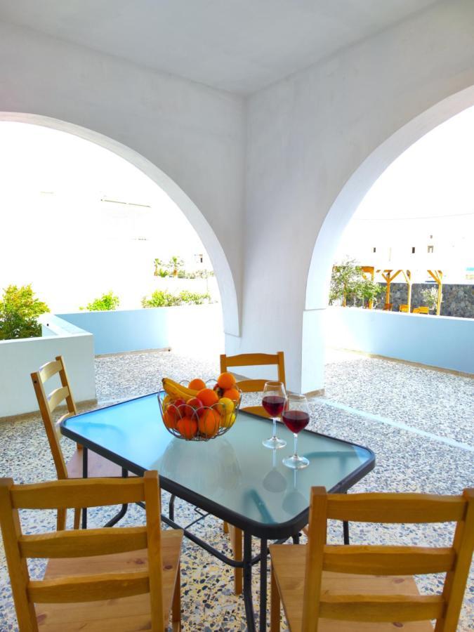Oasis Apartments Perissa  Zewnętrze zdjęcie